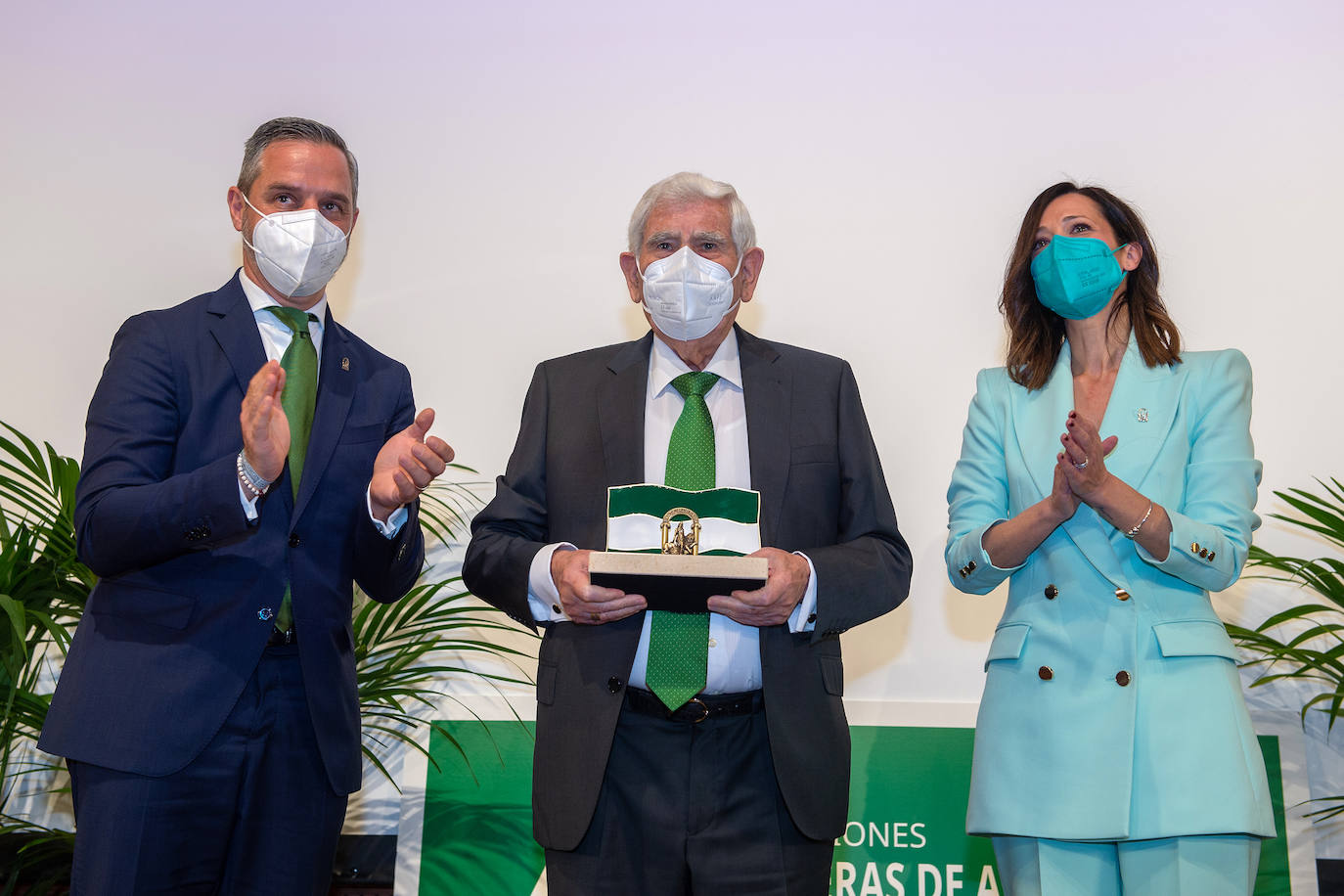 Fotos: Entrega de Banderas de Andalucía en Jaén
