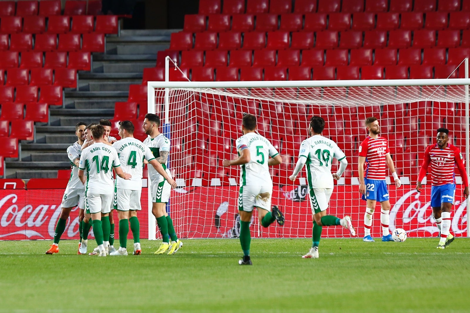 Fotos: Las mejores imágenes del Granada-Elche