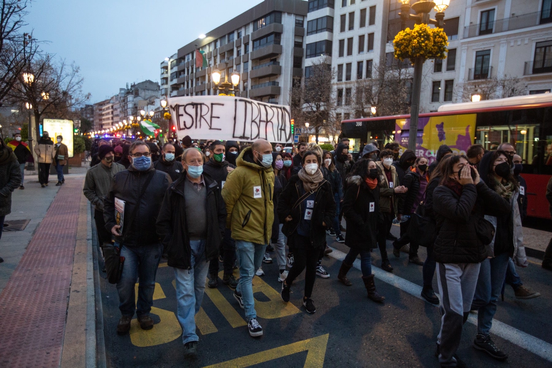 Manifestación entre Puerta Real y la Subdelegación del Gobierno.