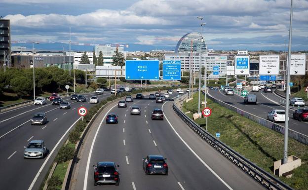 La DGT publica los límites para adelantar en carretera en este 2021