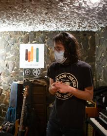 Imagen secundaria 2 - Grabación del disco de El Hombre Garabato. 