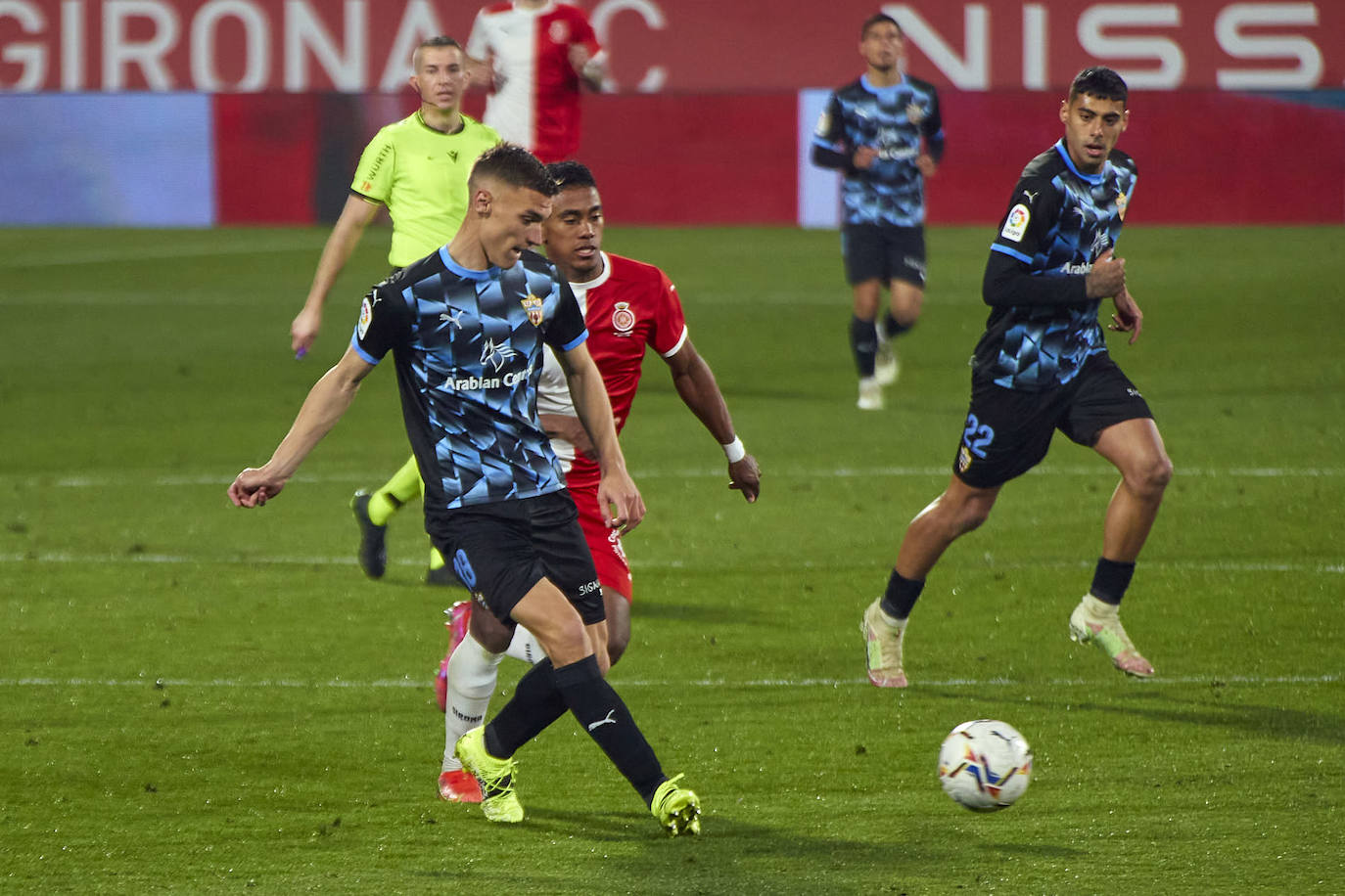 Lance del partido disputado ayer en Montilivi.