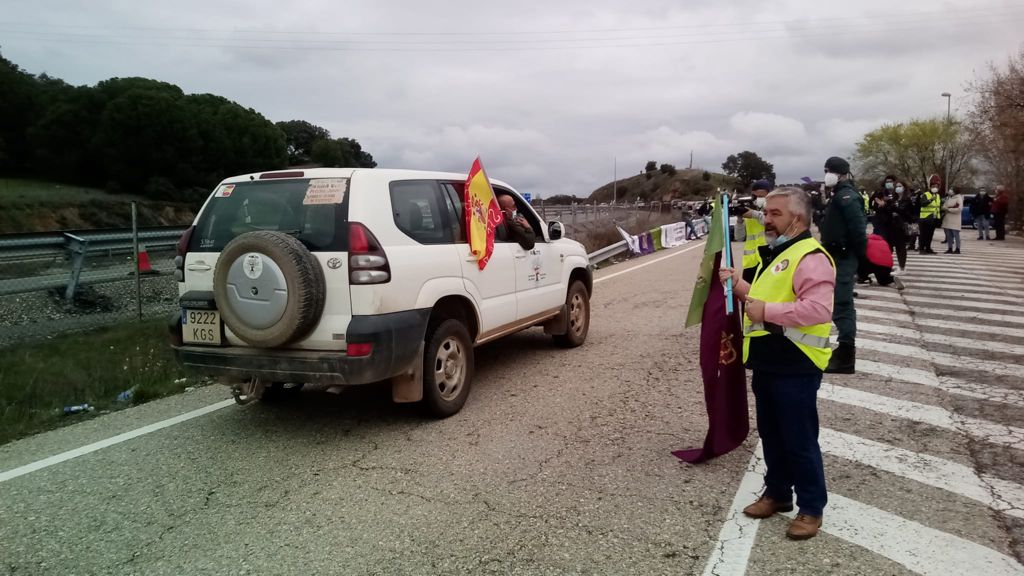 Las plataformas de la provincia convocantes expresan su malestar al no dejarles parar en Santa Elena, lo que habría cortado el tráfico en la A-4