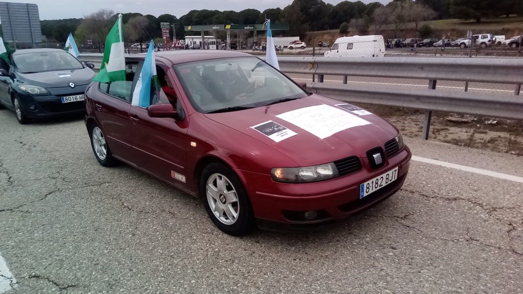 Las plataformas de la provincia convocantes expresan su malestar al no dejarles parar en Santa Elena, lo que habría cortado el tráfico en la A-4