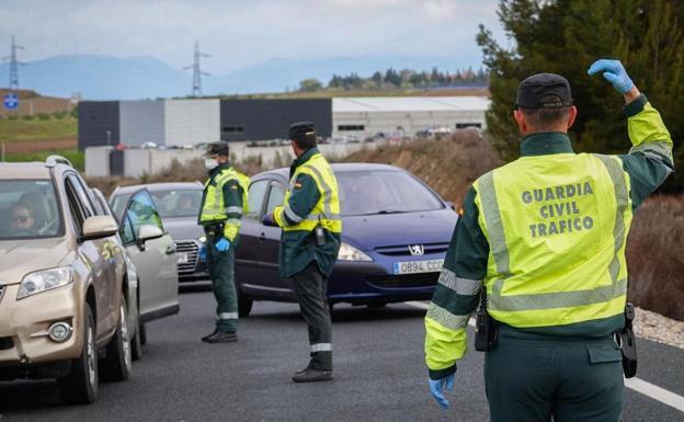 La incongruencia sobre la que advierte Sanidad de cara a Semana Santa y la apertura de Andalucía y otras comunidades