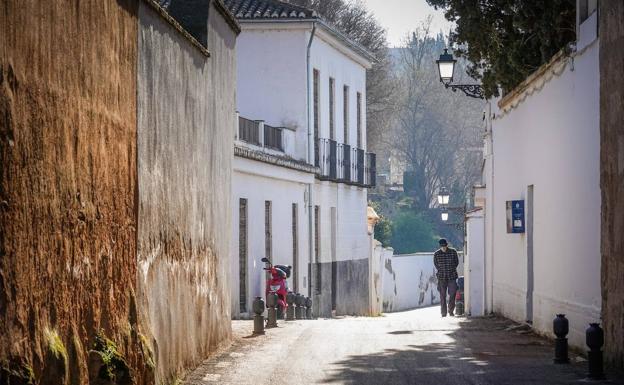 Imagen principal - Leyendas de Granada: El macabro origen del nombre del Callejón Niño del Royo