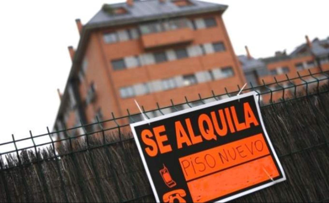 Estafa en Granada | Capturan a un huido de la justicia en Motril por 40 timos de viviendas en toda España