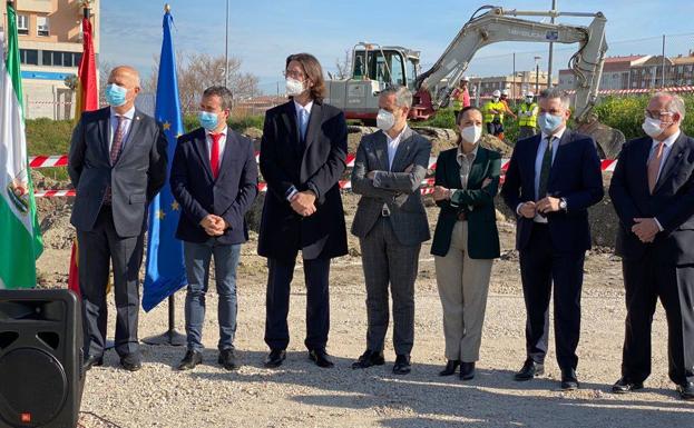 Autoridades, en el acto inaugural de las obras del Conservatorio Superior de Música. 