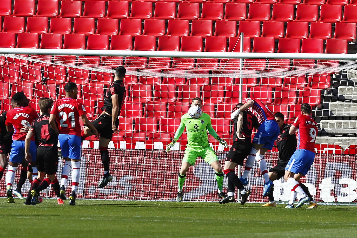 Fotos: Las mejores imágenes del Granada CF - Real Sociedad