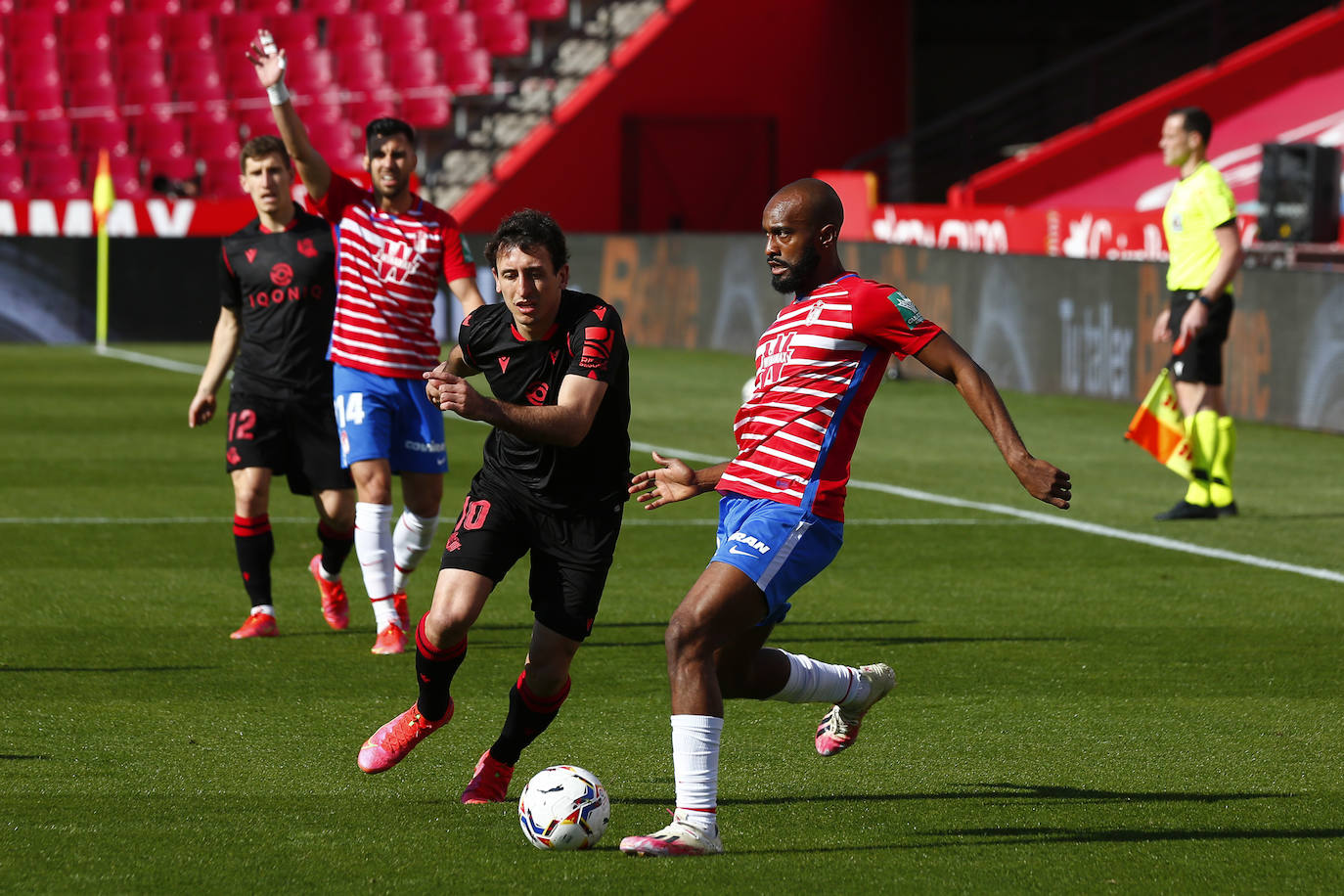 Fotos: Las mejores imágenes del Granada CF - Real Sociedad