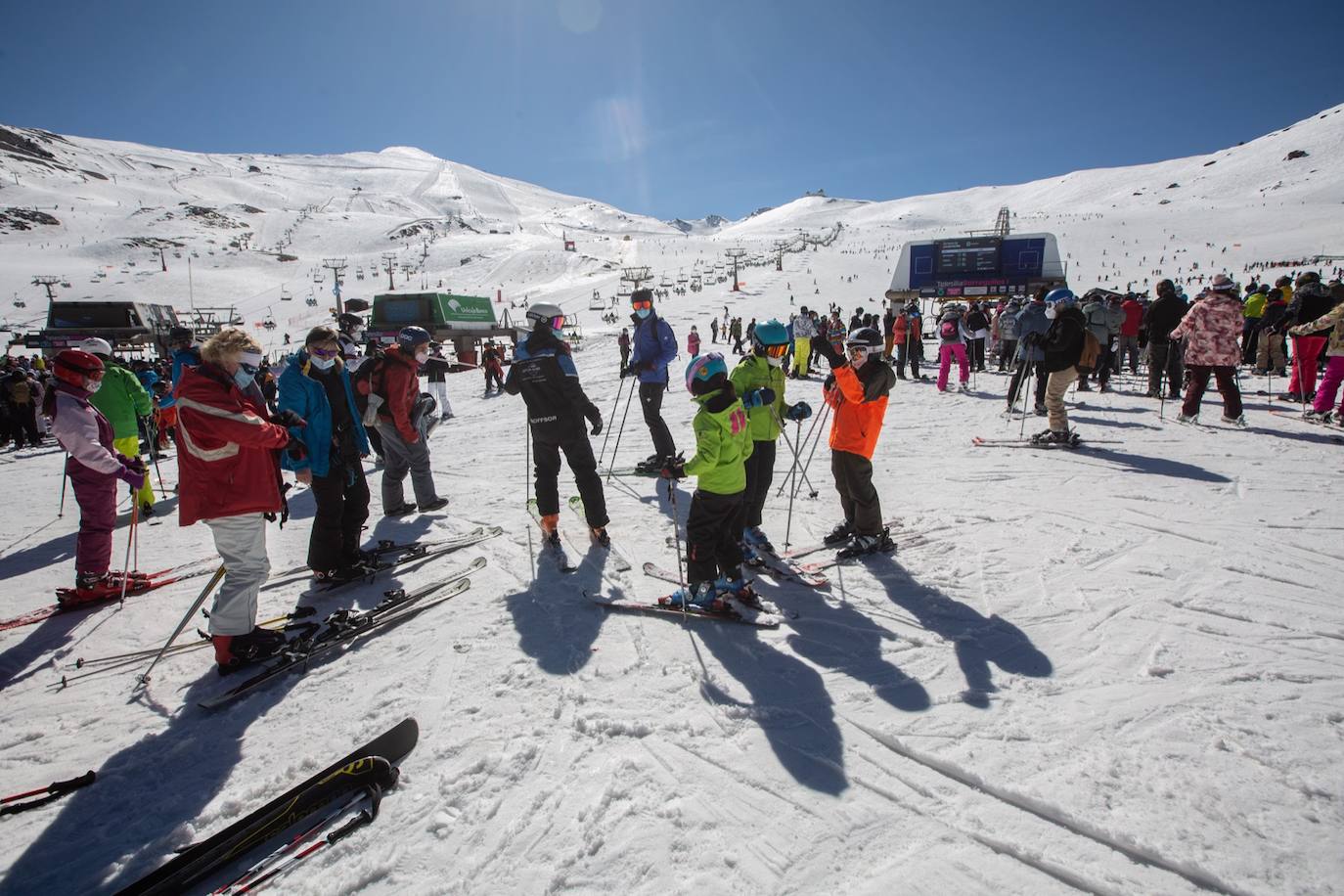 La ocupación hotelera en la estación de esquí se queda bajo mínimos entre semana en un 15% y el sábado y el domingo llega hasta un 30%