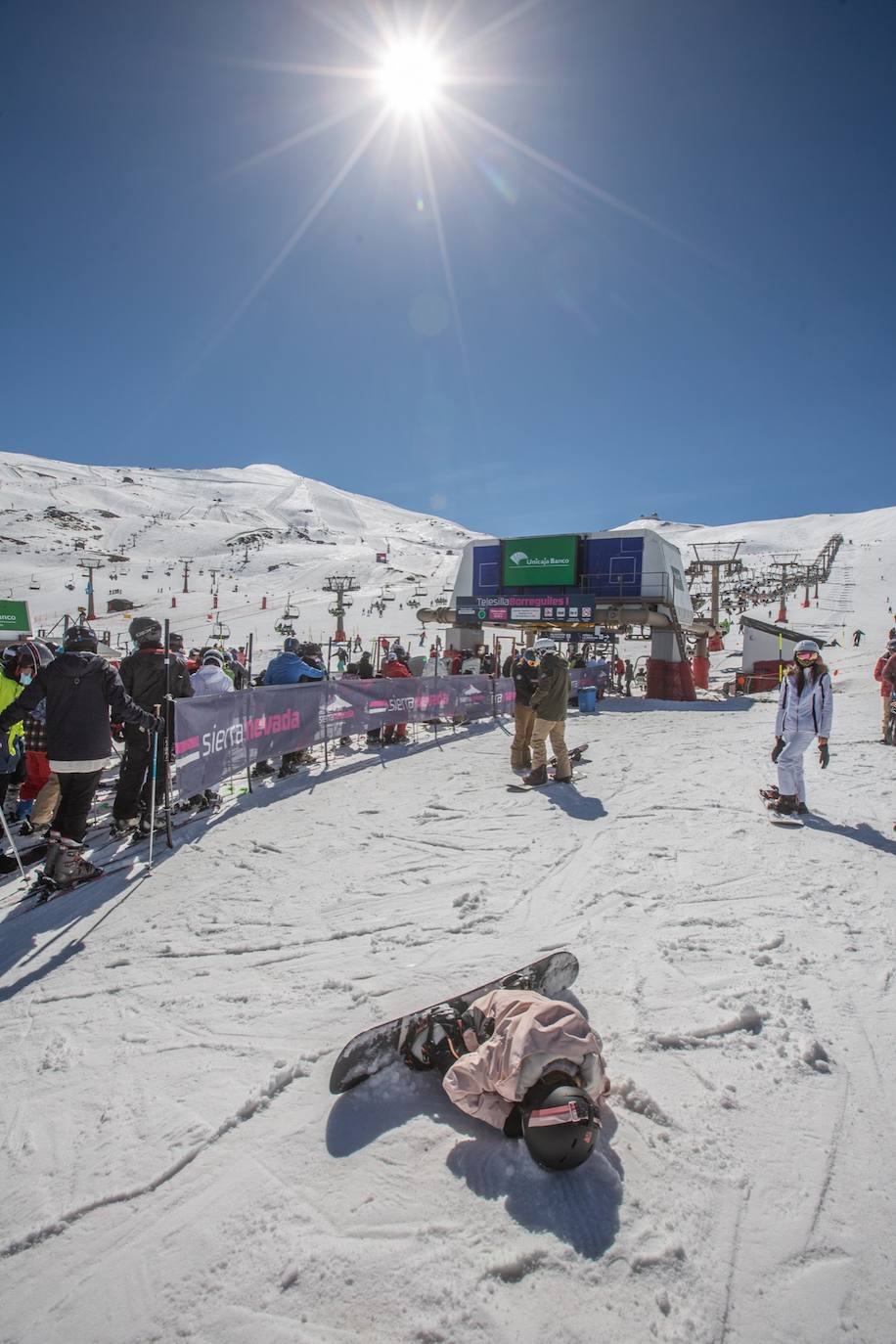 La ocupación hotelera en la estación de esquí se queda bajo mínimos entre semana en un 15% y el sábado y el domingo llega hasta un 30%