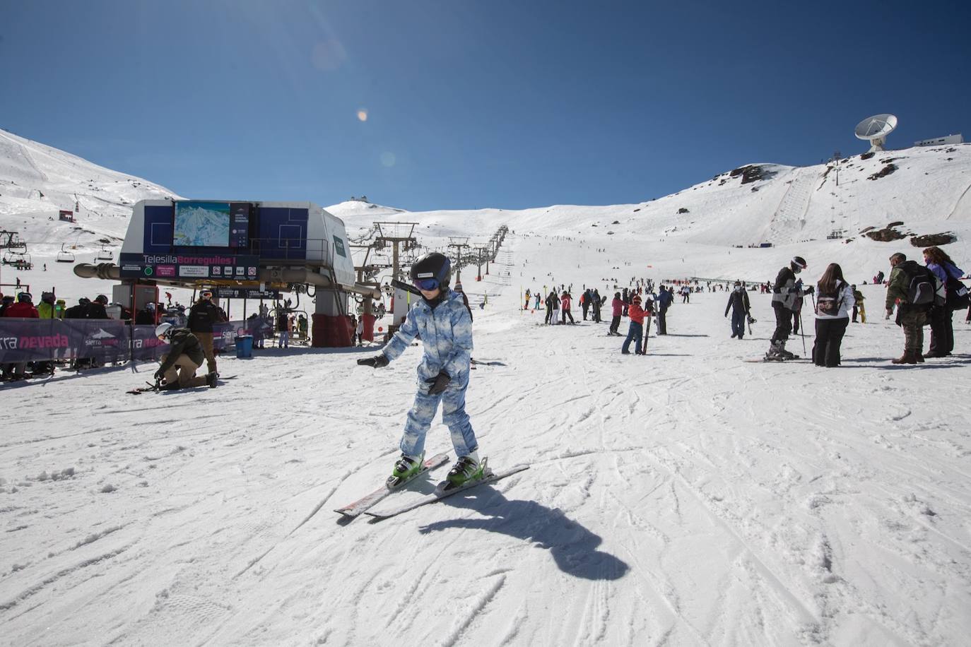 La ocupación hotelera en la estación de esquí se queda bajo mínimos entre semana en un 15% y el sábado y el domingo llega hasta un 30%