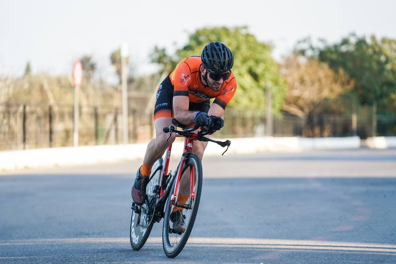 Fotos: Las imágenes de la V Vuelta a Almería Máster