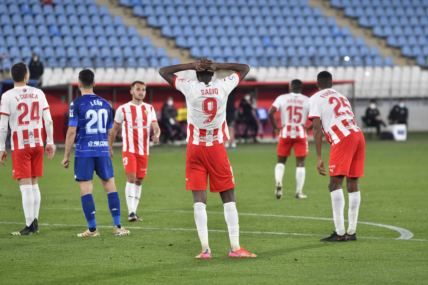 Fotos: Las mejores imágenes del UD Almería-Alcorcón