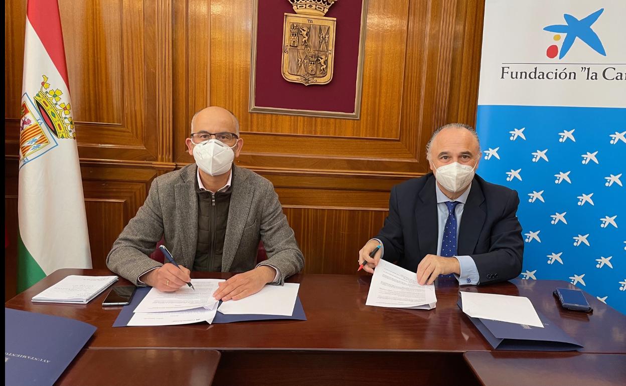 La Fundación 'la Caixa' y CaixaBank colaboran con las familias de Santa Fe damnificadas por los terremotos