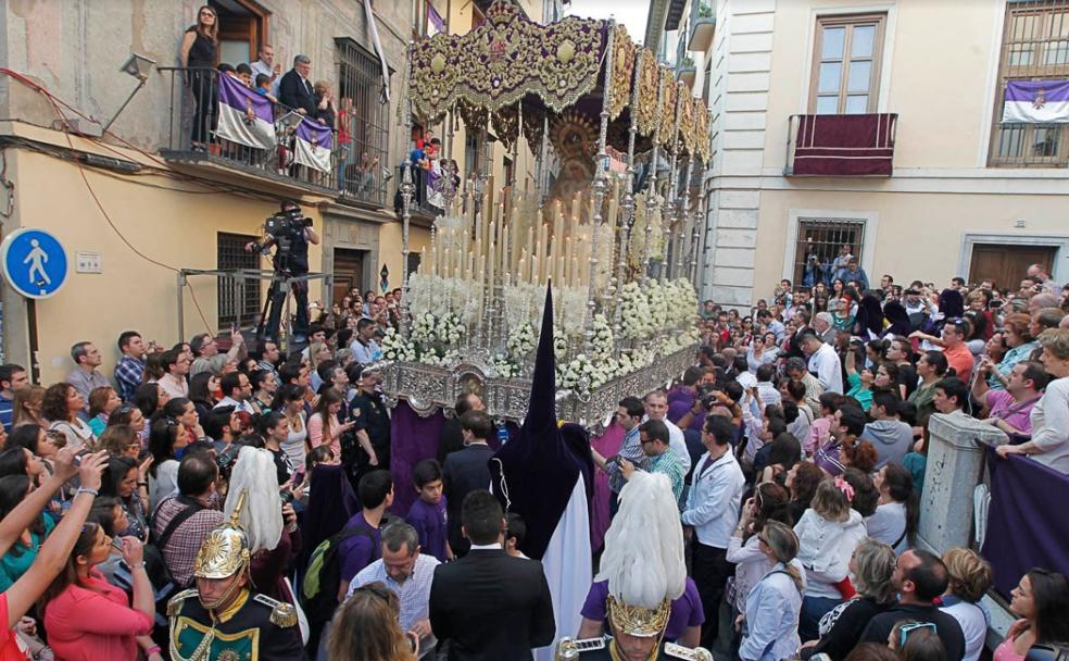 Semana Santa de Granada | Las Penas que lloran los granadinos