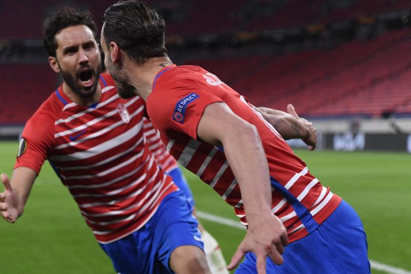 Fotos: Las mejores del Molde-Granada en el estadio Puskas de Budapest