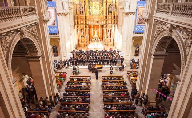 El estreno del 'Réquiem' en la iglesia del Perpetuo Socorro.