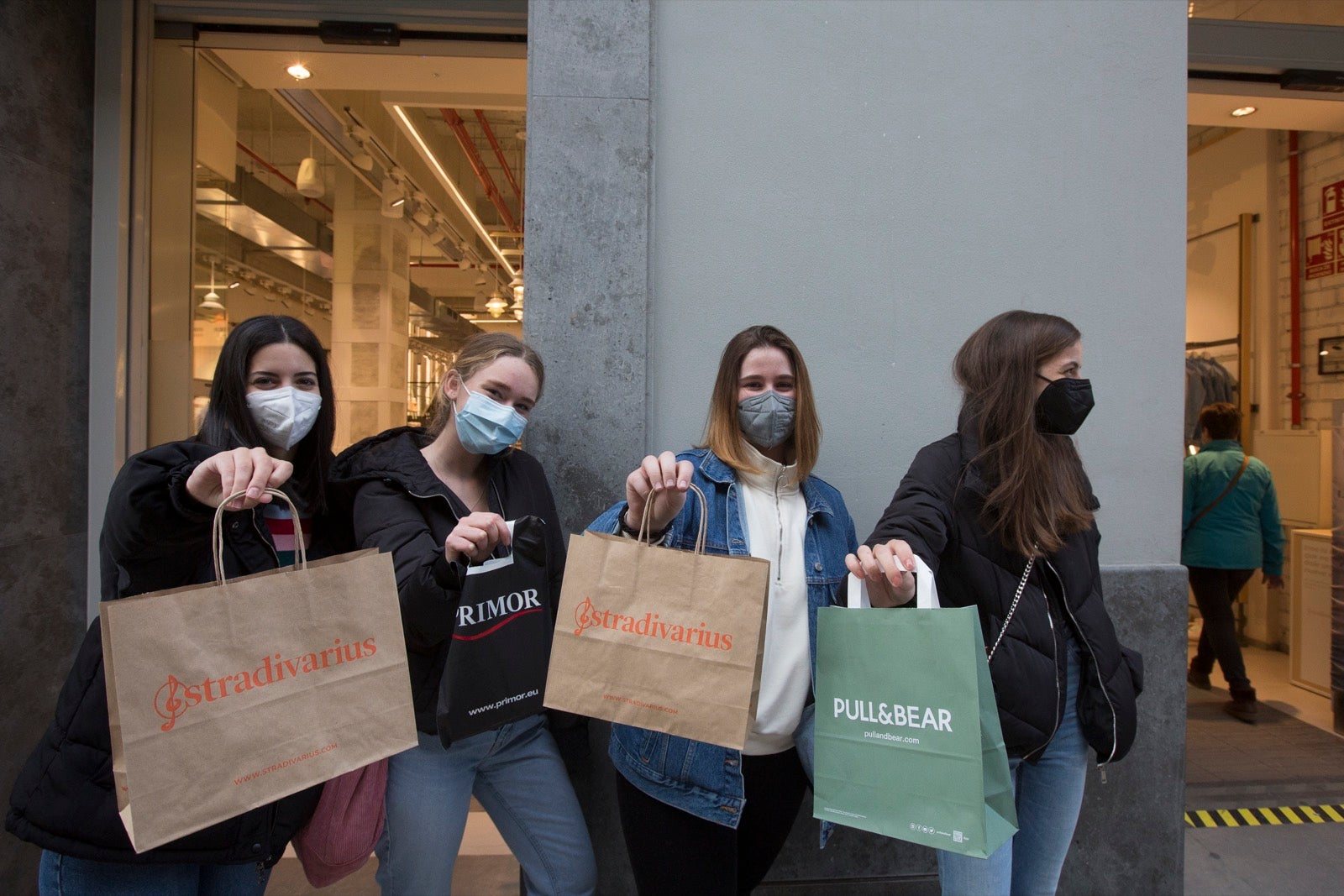 Las calles del centro, muy concurridas con los nuevos horarios comerciales y de hostelería.