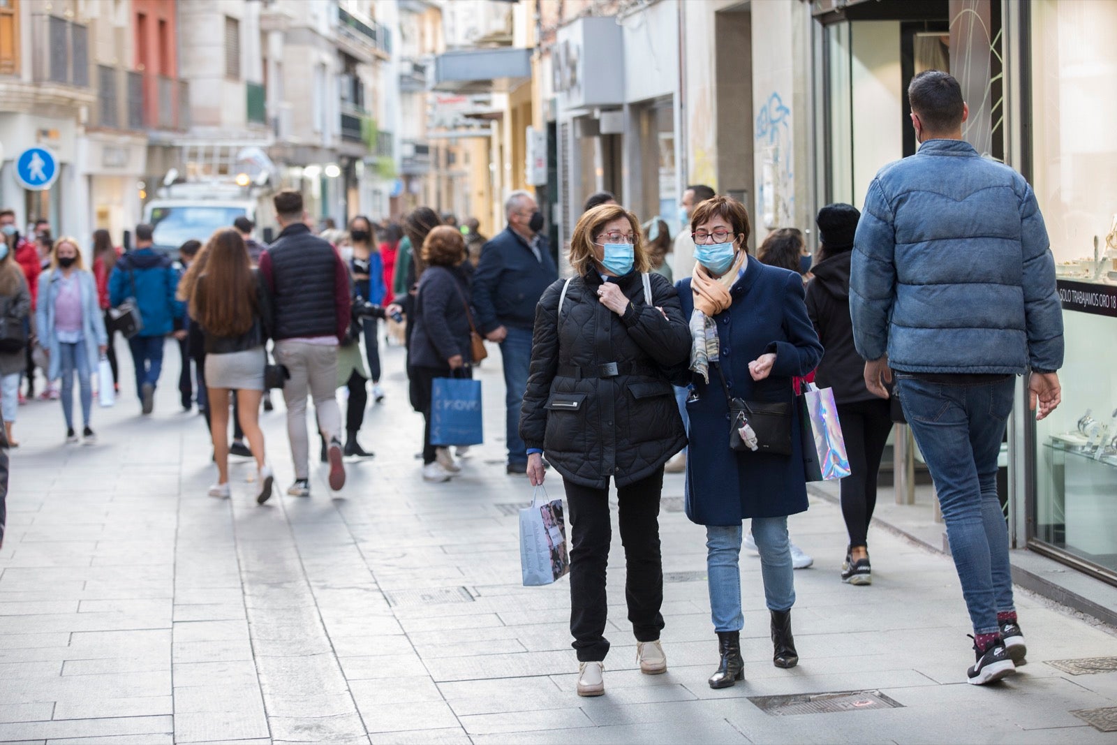 Las calles del centro, muy concurridas con los nuevos horarios comerciales y de hostelería.