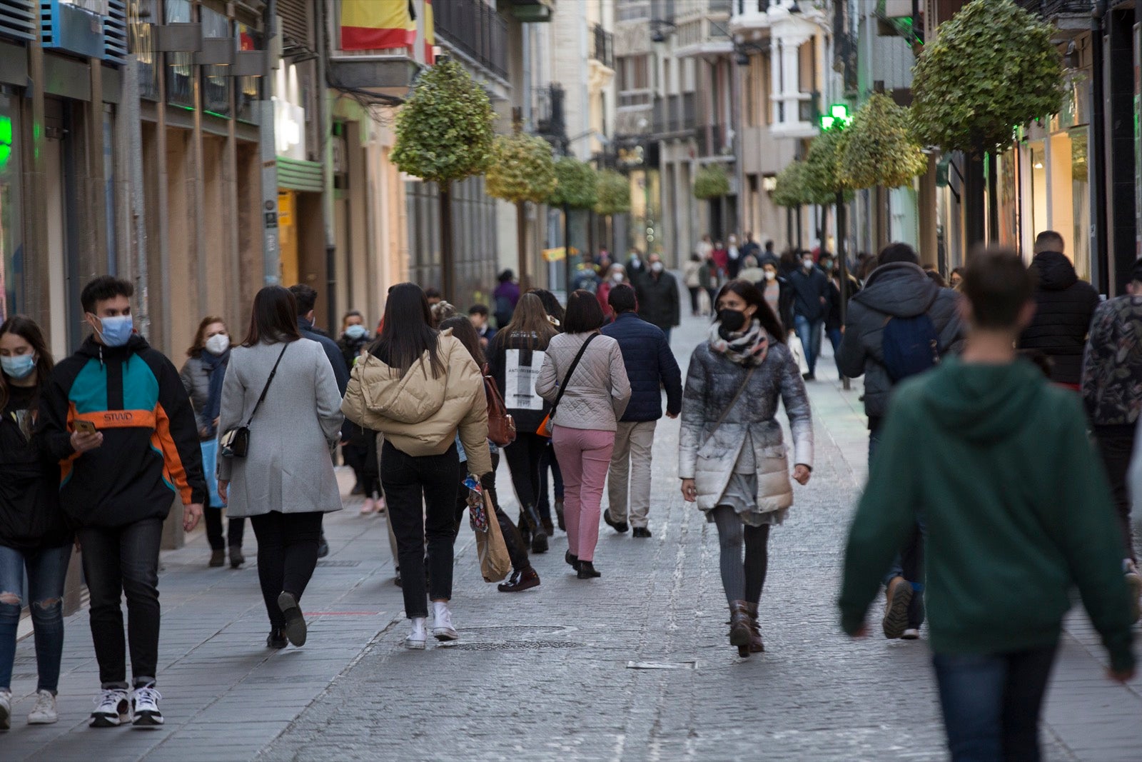 Las calles del centro, muy concurridas con los nuevos horarios comerciales y de hostelería.