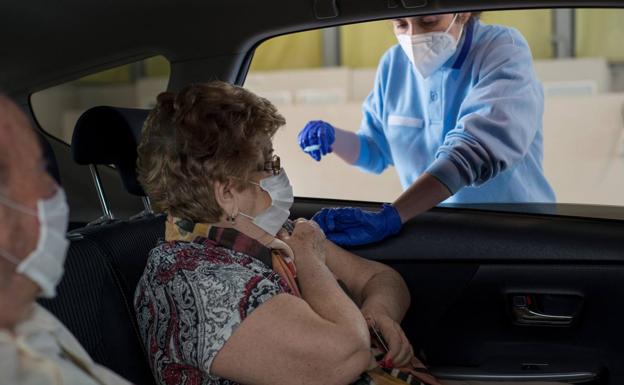 Nuevas medidas covid en Andalucía | La Junta lanza un importante mensaje a los que van a ser vacunados