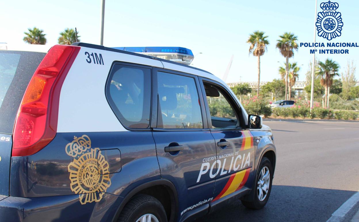 Sucesos en Granada | Detenido por intentar robar una caja registradora y el móvil de la dependienta de una tienda de Motril