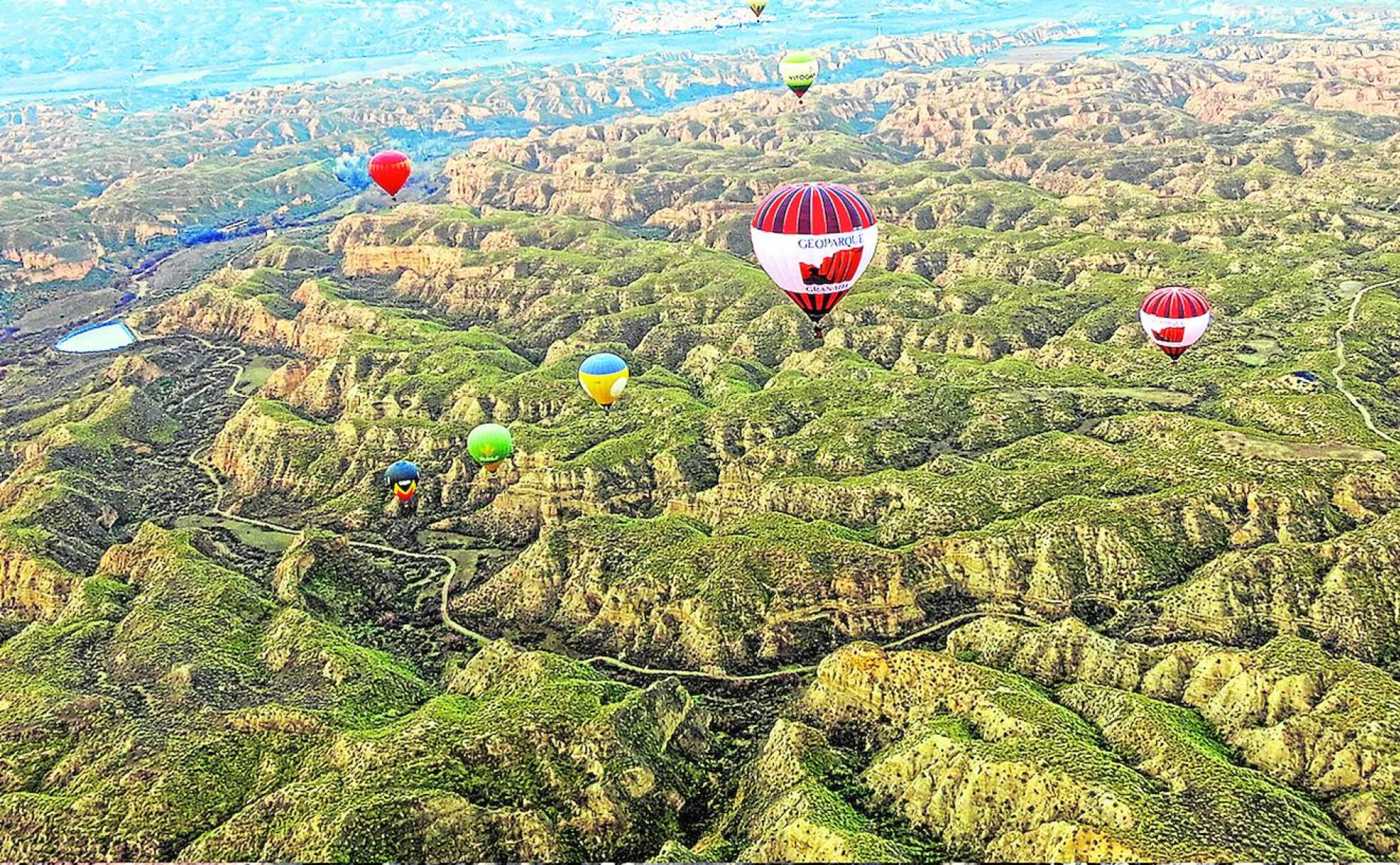 Vuelo en globo sobre el Geoparque de Granada.