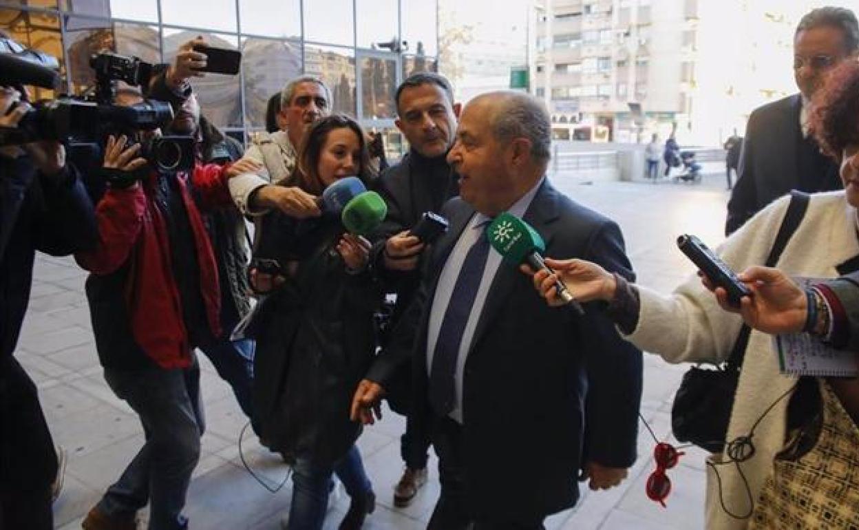 La Audiencia estudia si es competente para juzgar el expediente Obispo Hurtado del caso Nazarí