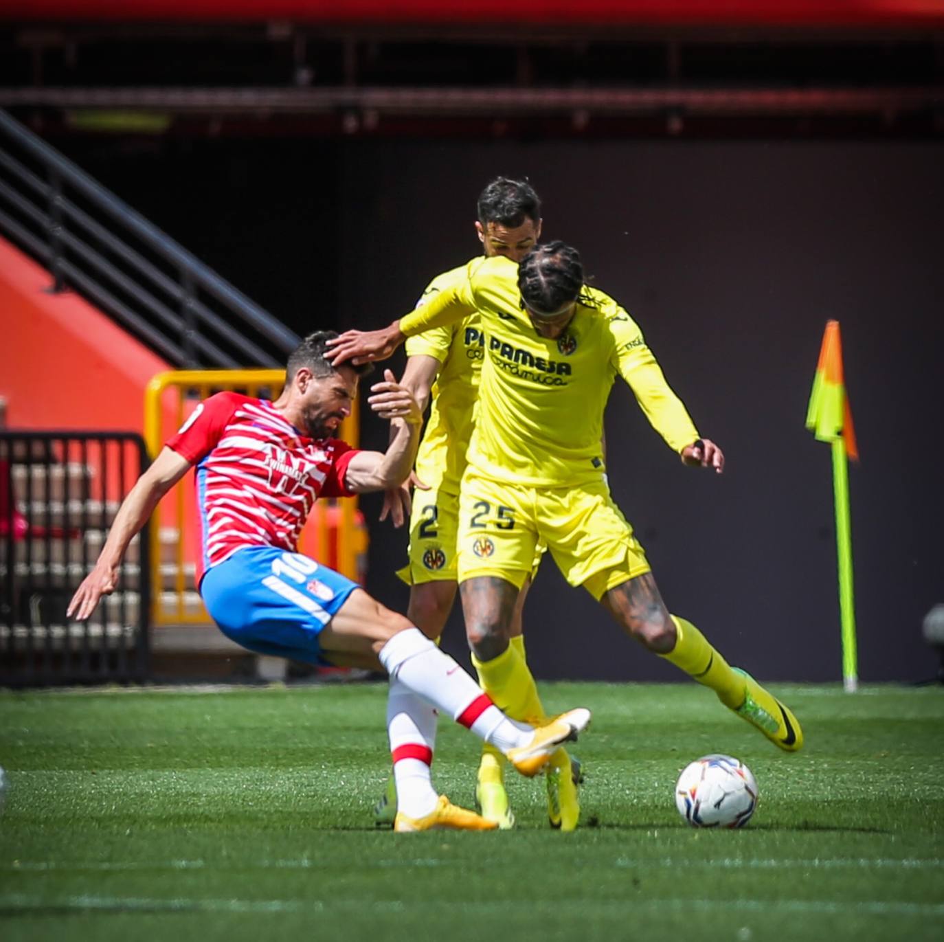 Fotos: Las mejores imágenes del Granada - Villarreal