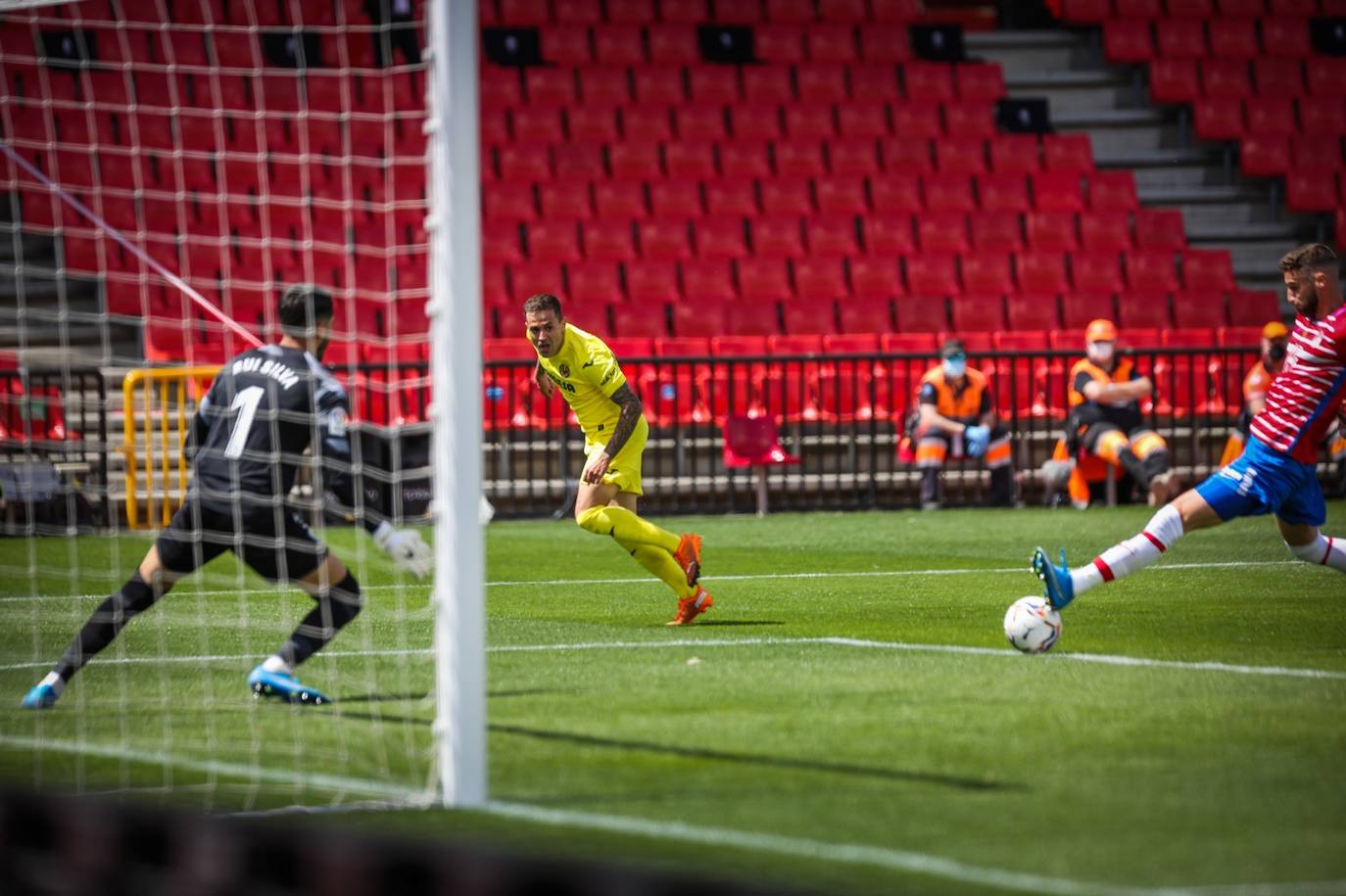 Fotos: Las mejores imágenes del Granada - Villarreal