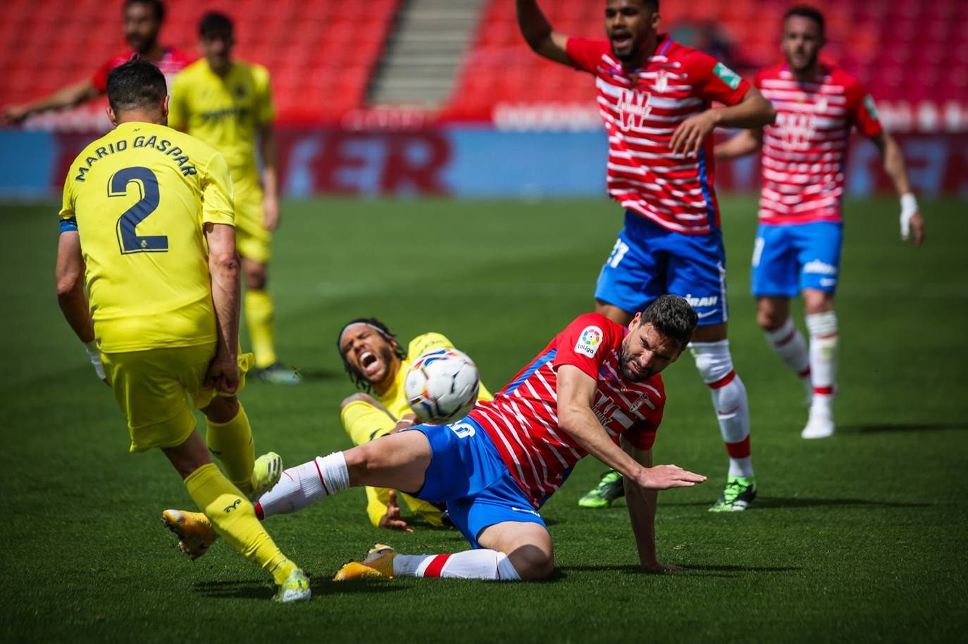 Fotos: Las mejores imágenes del Granada - Villarreal