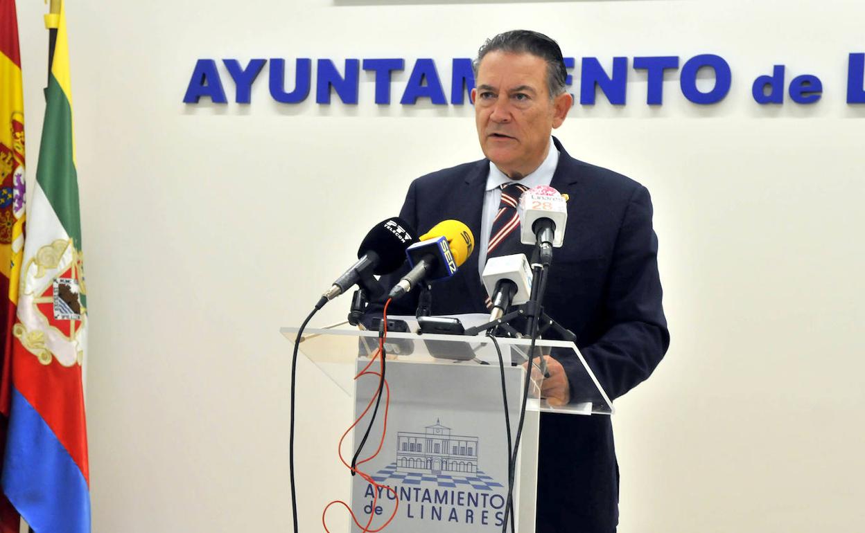 El alcalde de Linares, Raúl Caro. 