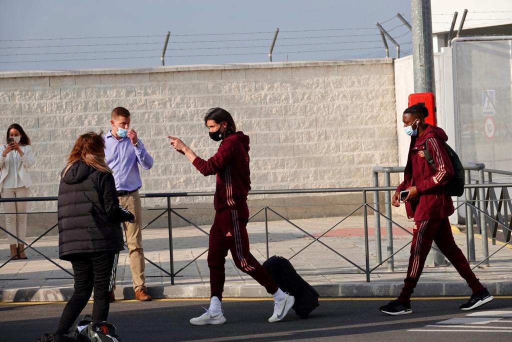 Los 'diablos rojos' aterrizan en la capital para el duelo de cuartos de final de la Europa League contra el Granada CF