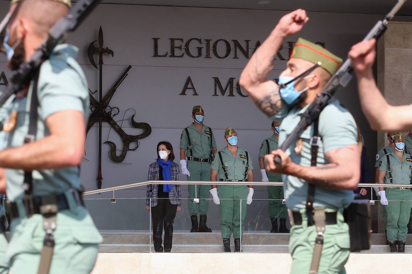 Margarita Robles, ministra de Defensa, visita la base militar de Viator, sede de la Brigada de la Legión, cuando este cuerpo cumple su primer centenario. 