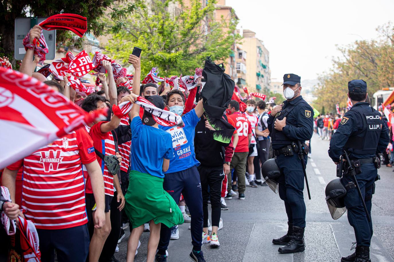 Fotos: El ambiente previo al Granada-Manchester United en el Nuevo Los Cármenes