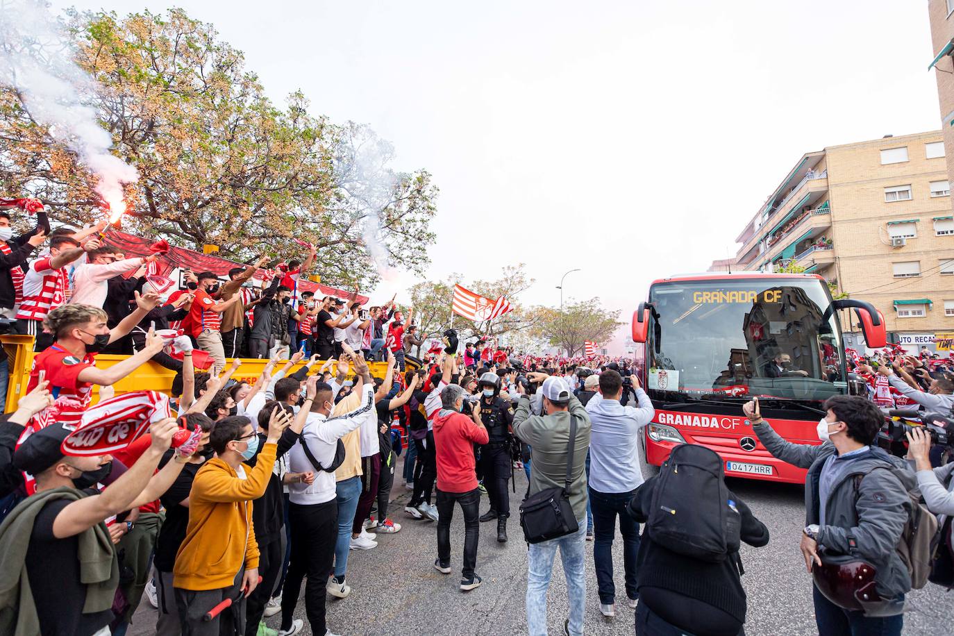 Fotos: El ambiente previo al Granada-Manchester United en el Nuevo Los Cármenes
