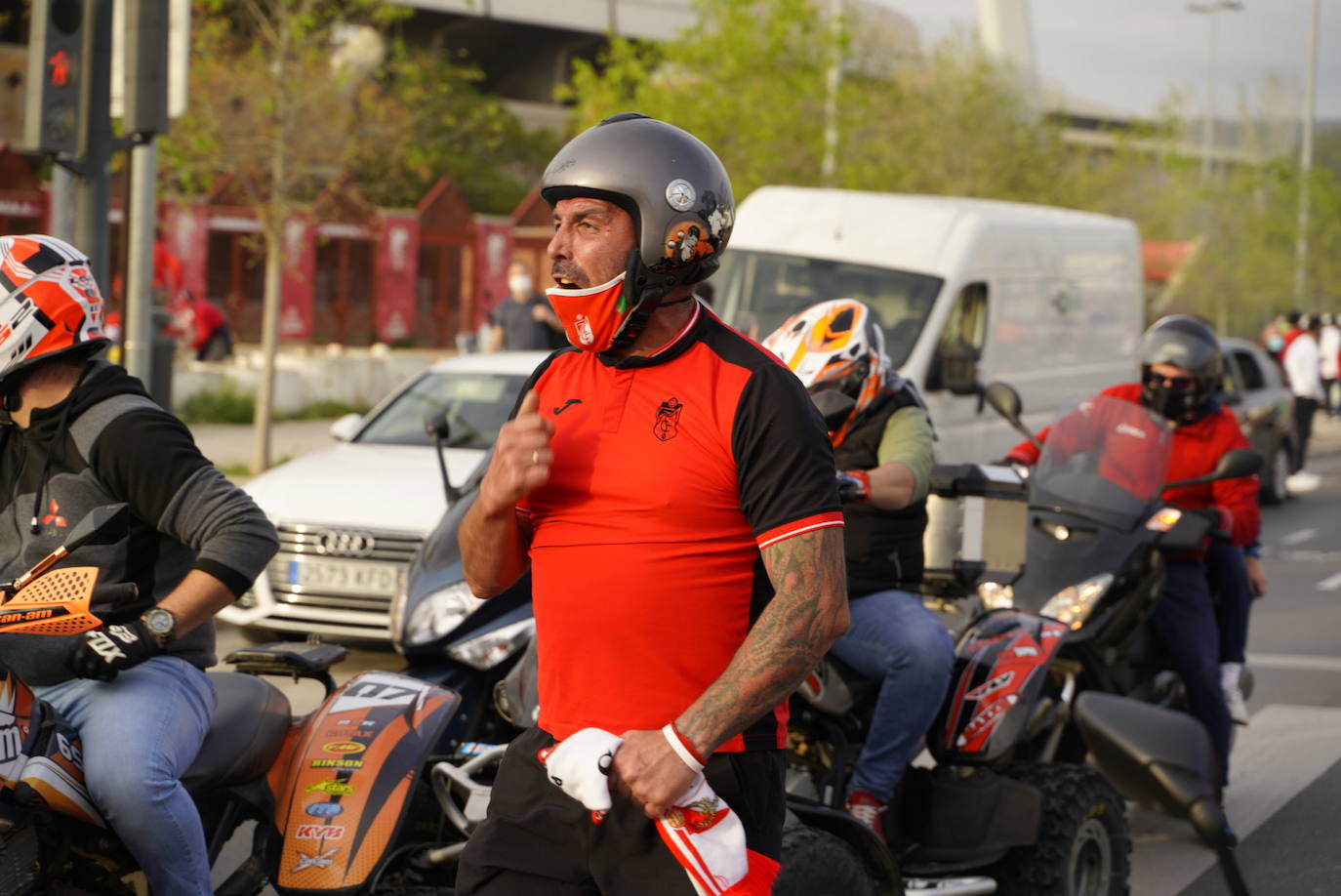 Fotos: El ambiente previo al Granada-Manchester United en el Nuevo Los Cármenes