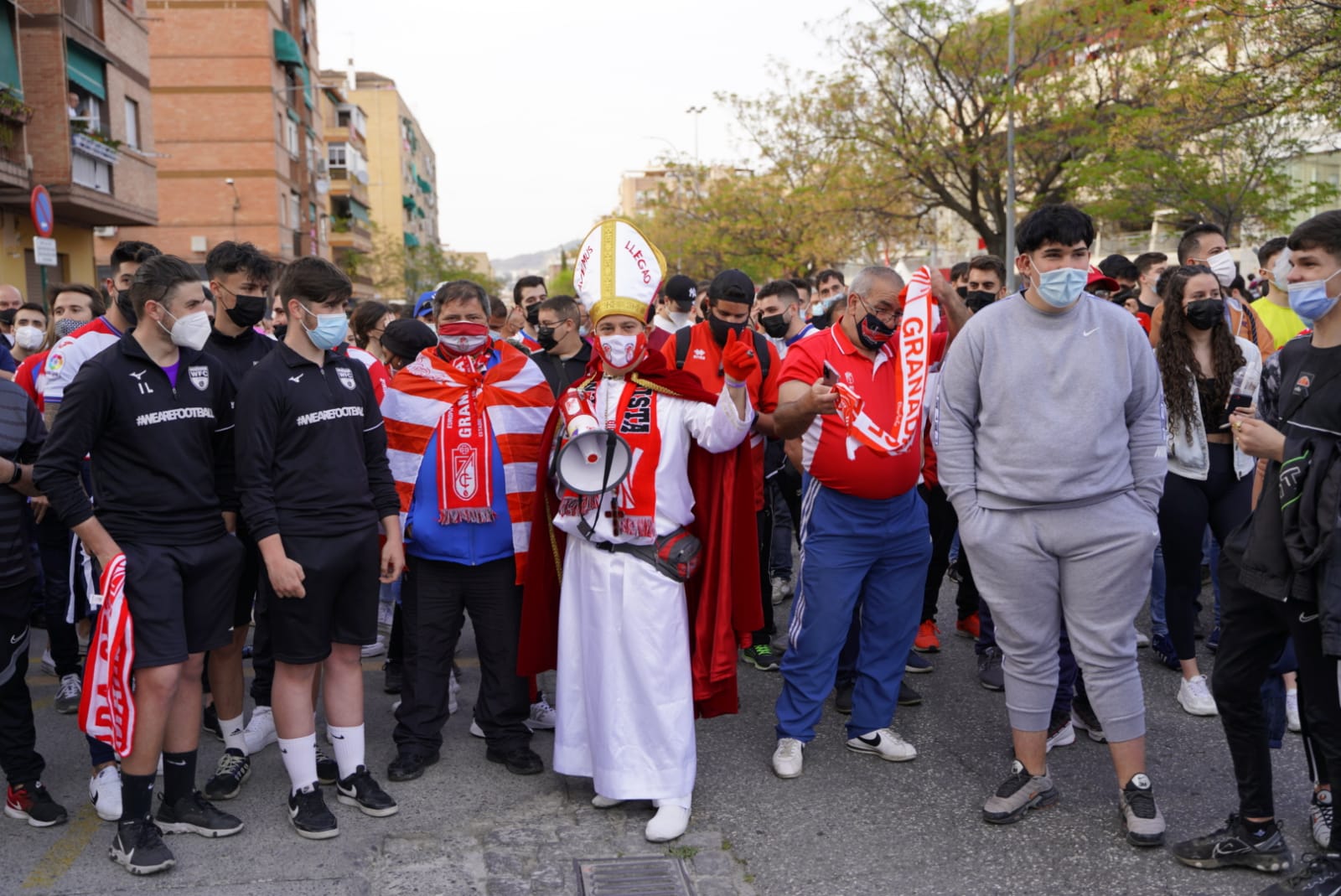 Fotos: El ambiente previo al Granada-Manchester United en el Nuevo Los Cármenes