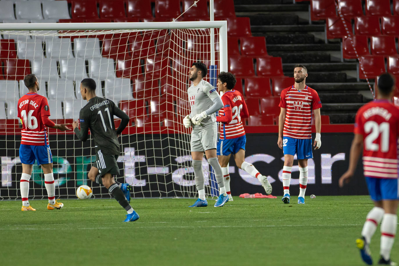 Fotos: Las mejores imágenes del histórico Granada-Mánchester United