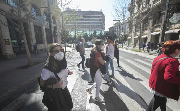 La tasa de contagios, disparada en la provincia de Granada: récord en Andalucía con 100 puntos de diferencia