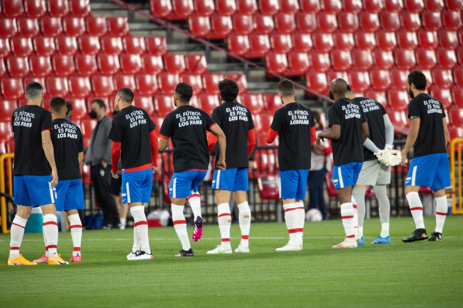 Fotos: Las mejores imágenes del Granada-Éibar