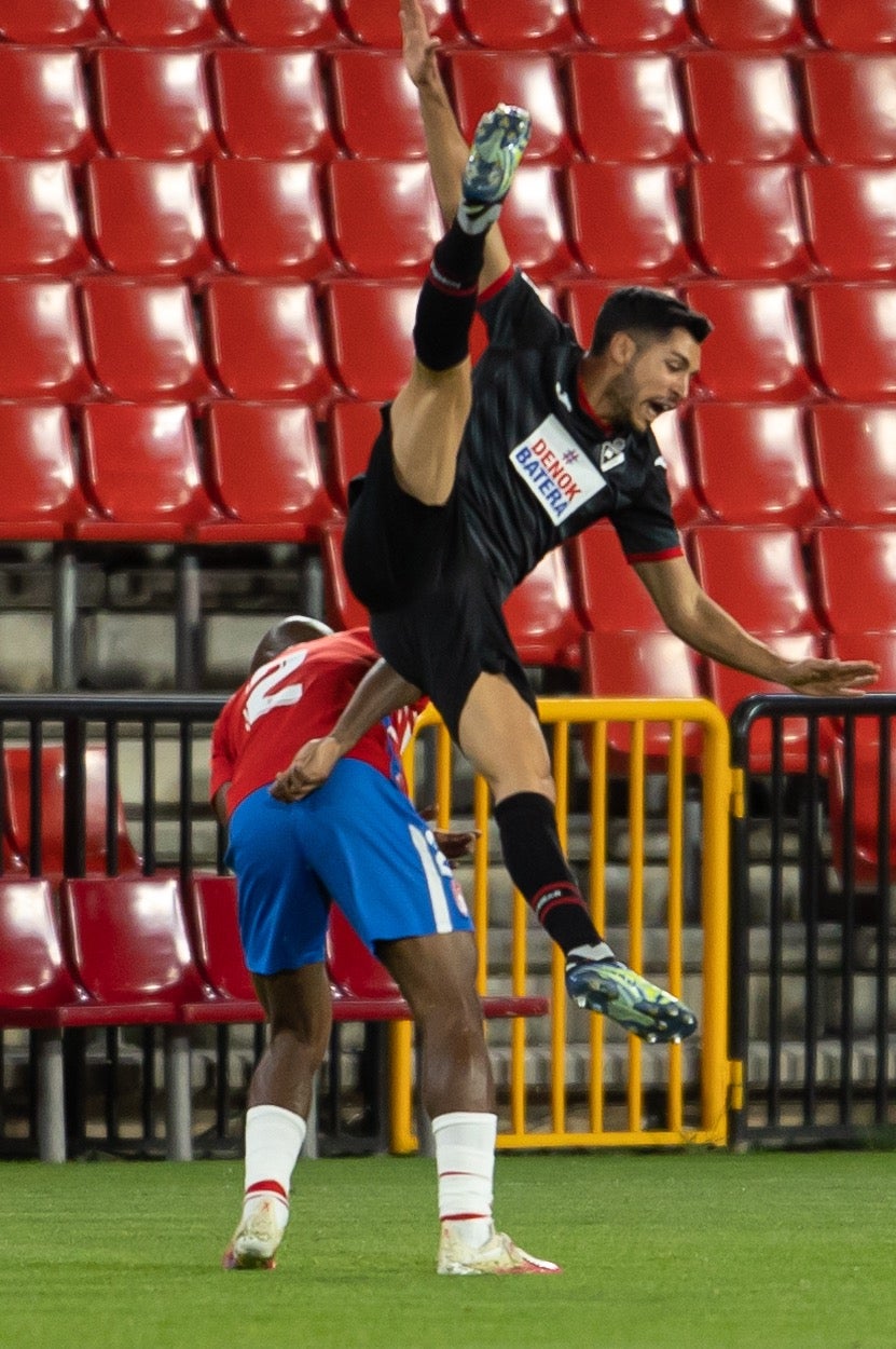 Fotos: Las mejores imágenes del Granada-Éibar