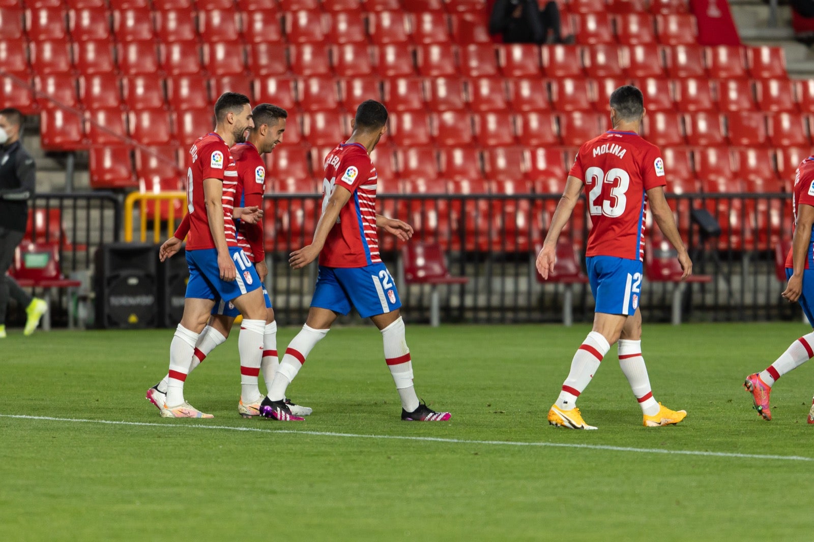 Fotos: Las mejores imágenes del Granada-Éibar