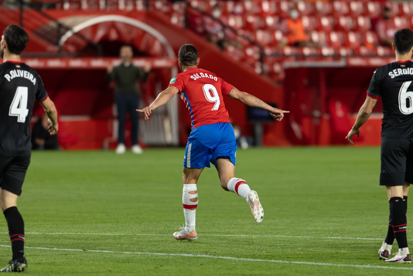 Fotos: Las mejores imágenes del Granada-Éibar