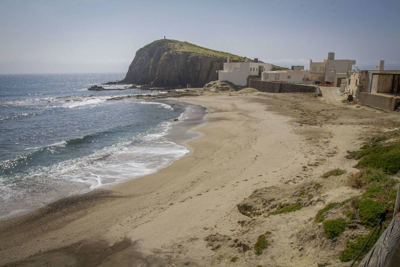 Vista de la playa de la Isleta del Moro