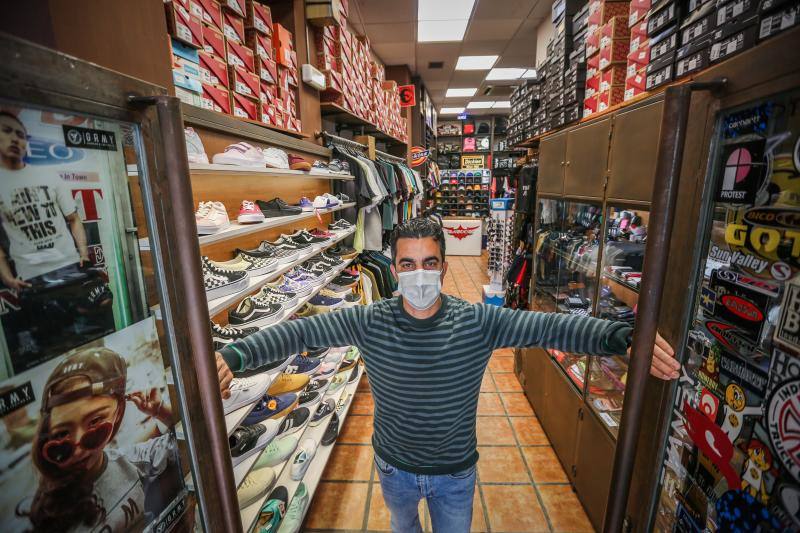 Seve Diez, propietaro de Baboom Shop. 