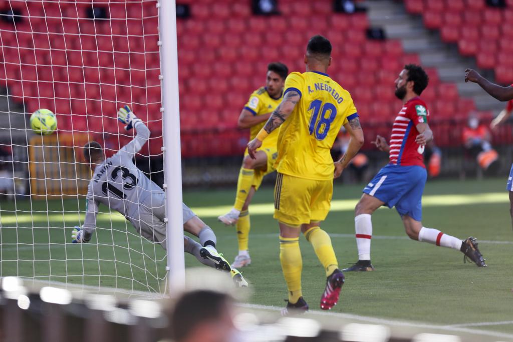 Fotos: Las mejores imágenes del Granada-Cádiz
