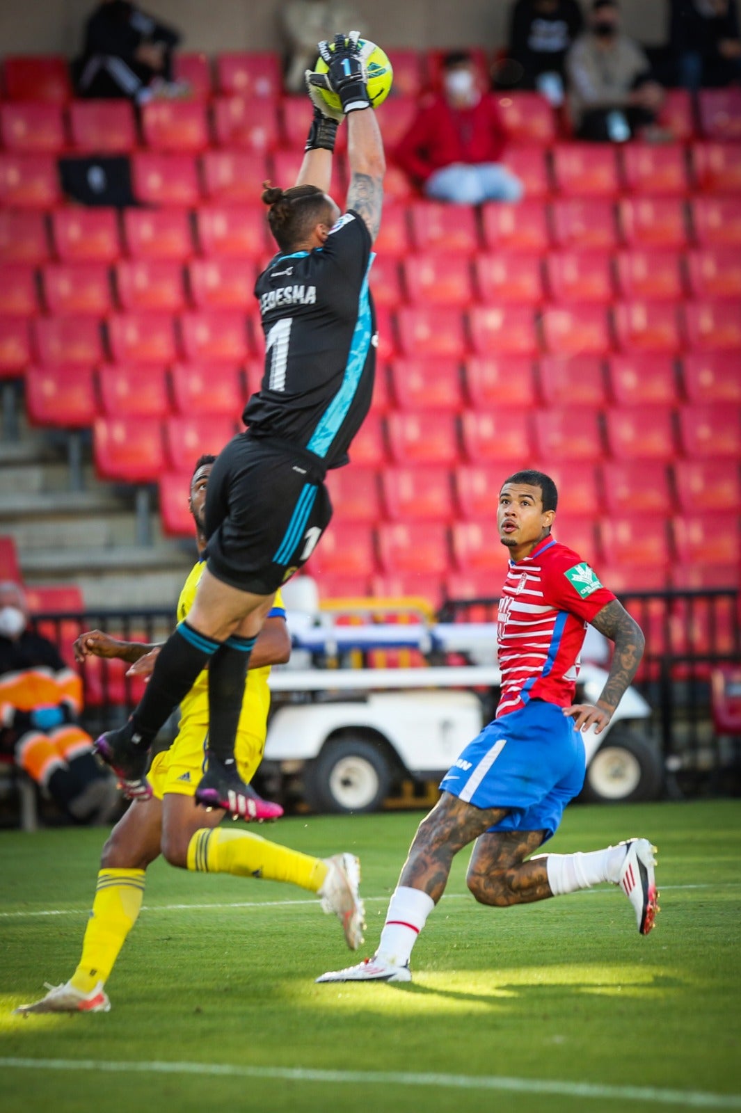 Fotos: Las mejores imágenes del Granada-Cádiz